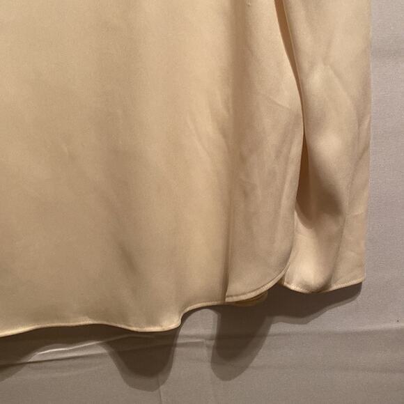 Ann Taylor Blouse w/Ruffle Sleeves - Picture 5 of 7